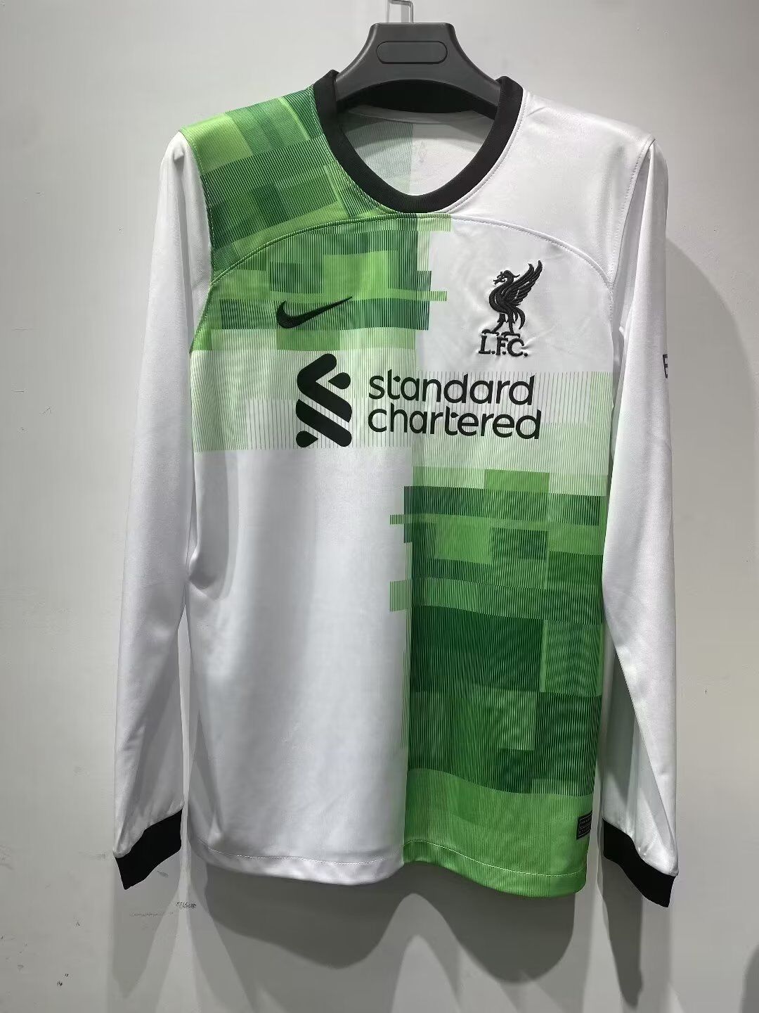 AAA Quality Liverpool 23/24 Away White/Green Long Jersey